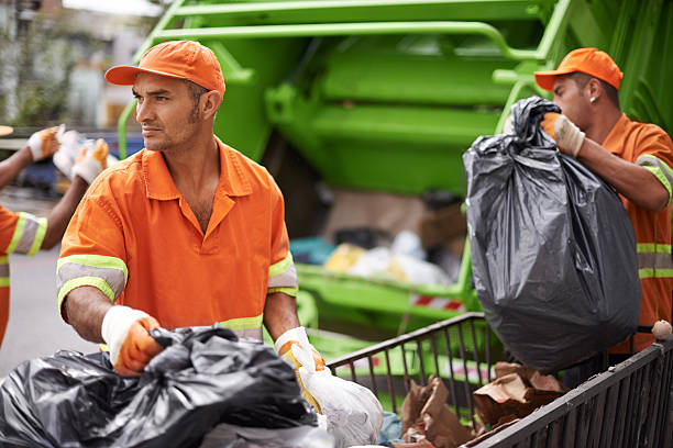 Best Yard Waste Removal  in Oakland, CA